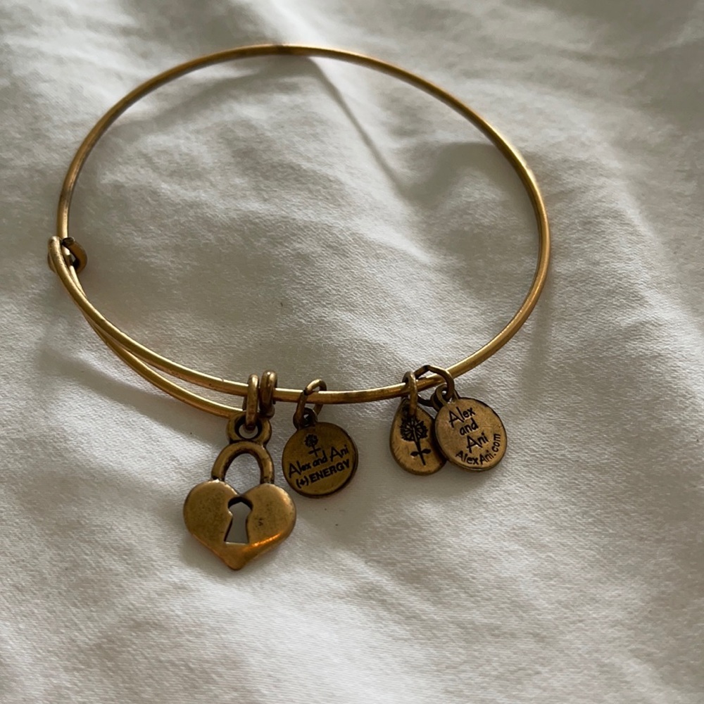 Alex and Ani key to my heart bracelet